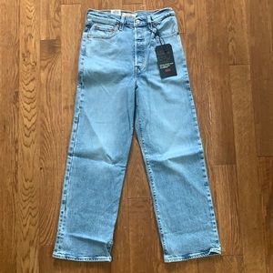Levi’s Ribcage Straight Ankle Jean